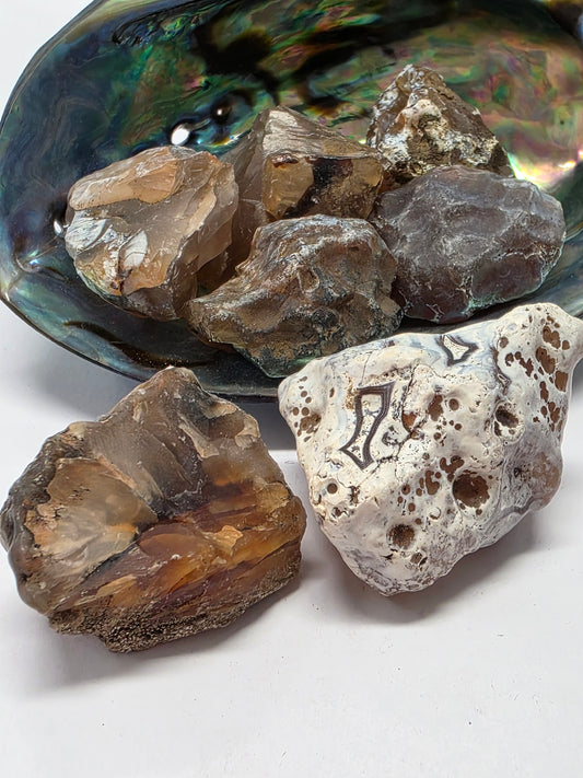 Gobi Agate Rough Stone