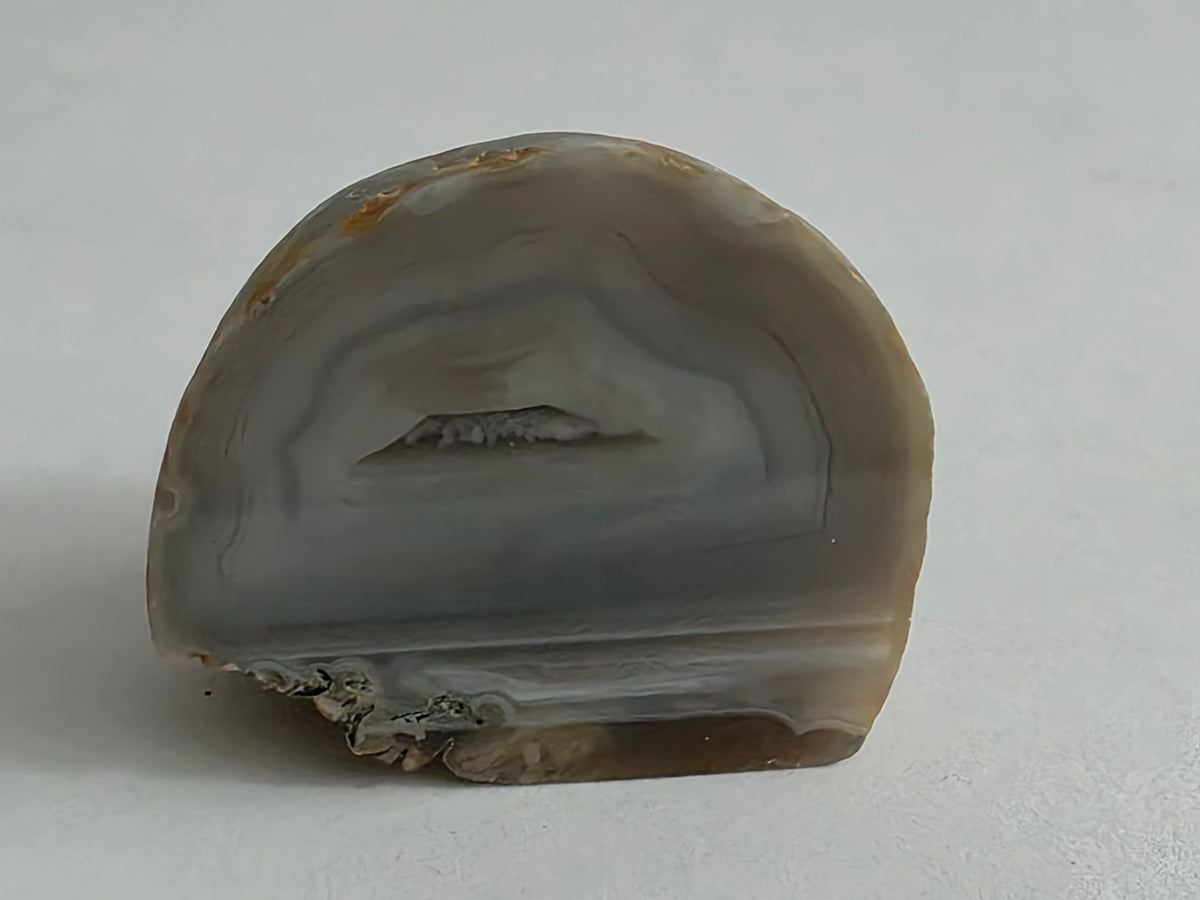 New Zealand Agate – Grey Banded Cut & Polished Face